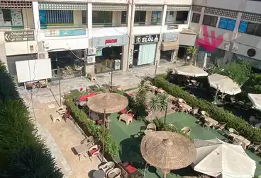 Commercial For sale - floor 0
