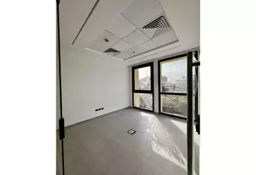 Administrative For rent - 2 rooms - floor 2