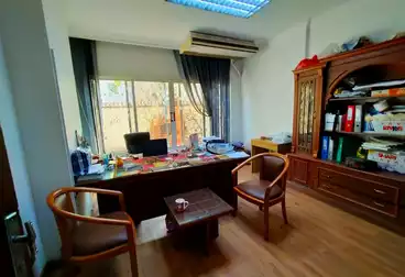 Administrative For rent - 5 rooms - floor 0