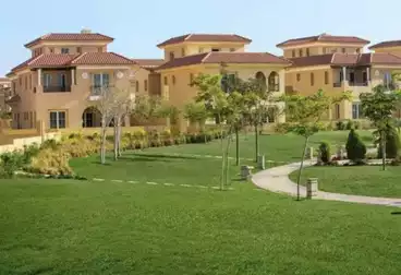 Villas For sale - 8 rooms
