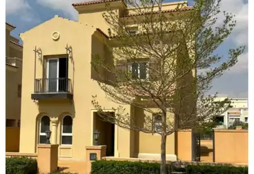 Villas For sale - 5 rooms - floor 0