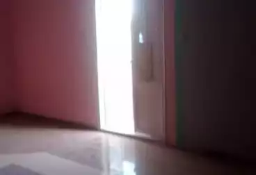 Building For sale - 5 rooms