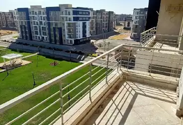 Apartments For sale - 3 rooms - floor 3