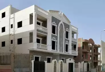 Apartment with Garden For sale - 2 rooms - floor 0