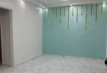 Apartments For sale - 2 rooms - floor 5