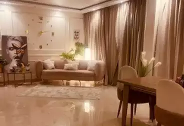 شقق للبيع - 2 غرف - بالدور 5