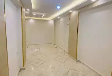 Apartments For sale - 2 rooms - floor 1
