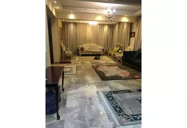 Apartment with Garden For sale - 2 rooms - floor 0