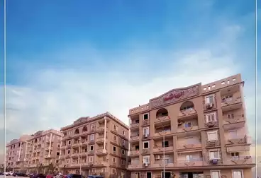 Apartments For sale - 4 rooms - floor 5
