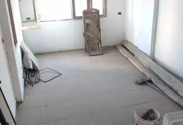 Apartments For sale - 2 rooms - floor 6