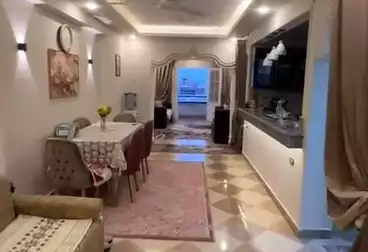 Apartments For sale - 2 rooms - floor 5