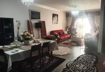 Apartments For sale - 3 rooms - floor 1