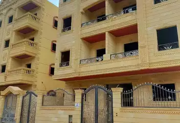 Apartments For sale - 3 rooms - floor 1