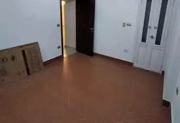 Apartments For sale - 3 rooms - floor 1