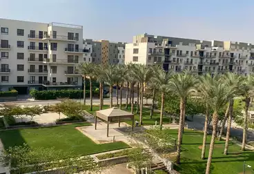 Apartments For sale - 2 rooms - floor 4