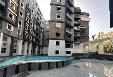 Apartments For sale - 3 rooms - floor 1