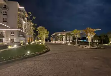 Apartment with Garden For sale - 3 rooms - floor 0