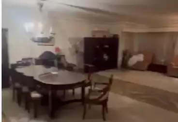 Furnished Apartment For sale - 3 rooms - floor 8