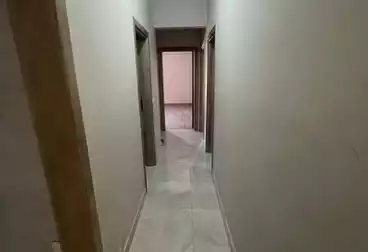 Apartments For rent - 3 rooms - floor 2