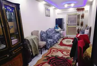 شقق للبيع - 3 غرف - بالدور 1