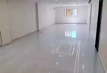 Apartments For rent - 3 rooms - floor 4