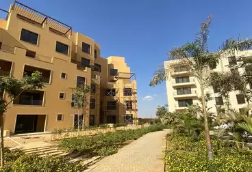 شقق للبيع - 1 غرف - بالدور 2