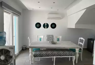 تاون هاوس للبيع - 4 غرف