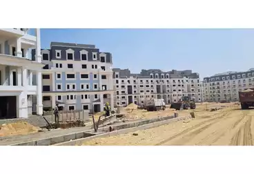عقارات للبيع - 3 غرف - بالدور 3