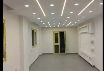 Apartments For rent - 3 rooms - floor 4