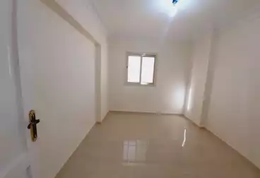 Apartments For rent - 3 rooms - floor 4