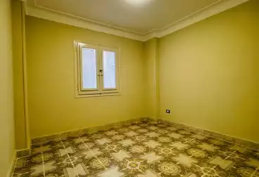 Apartments For sale - 3 rooms - floor 1