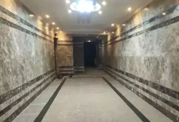 Apartments For sale - 3 rooms - floor 4