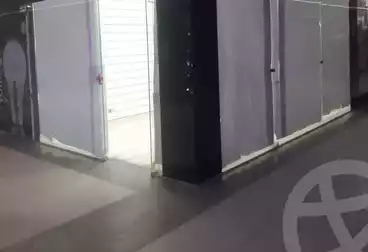 Commercial For sale - floor 1