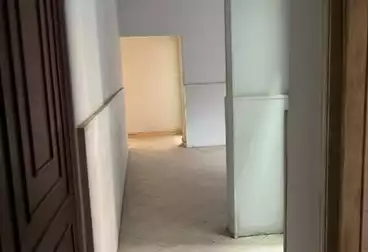 Apartments For sale - 2 rooms - floor 5