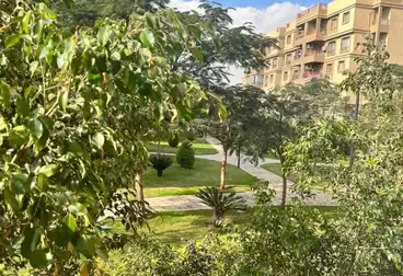Apartments For sale - 3 rooms - floor 5