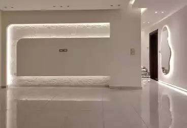 شقق للبيع - 3 غرف - بالدور 10