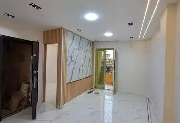Apartments For sale - 3 rooms - floor 1