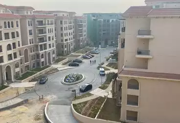 Apartments For sale - 3 rooms - floor 4