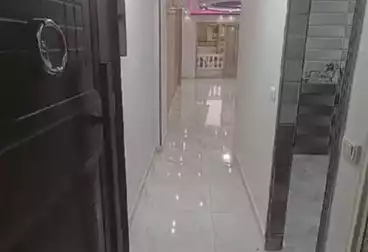 Apartments For sale - 3 rooms - floor 8