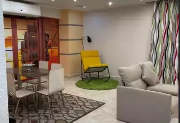 شقق للبيع - 3 غرف - بالدور 0