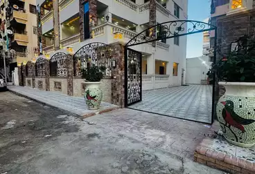 Villas For sale - 11 rooms
