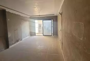 Apartments For sale - 3 rooms - floor 8