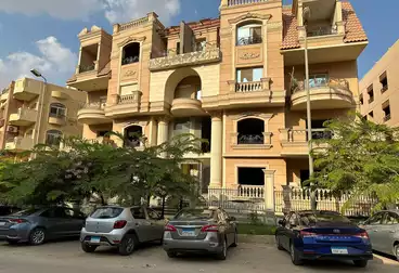 Apartments For sale - 3 rooms - floor 2