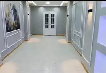 شقق للبيع - 3 غرف - بالدور 1
