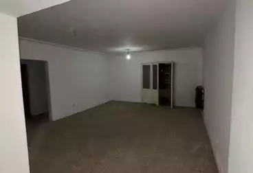 Apartments For sale - 2 rooms - floor 5