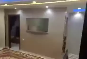 شقق للبيع - 3 غرف - بالدور 8