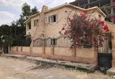 Villas For sale - 4 rooms