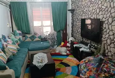 Apartments For sale - 2 rooms - floor 9