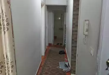 Apartments For sale - 2 rooms - floor 9