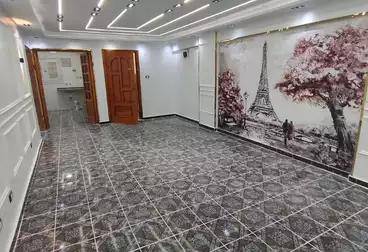 Apartments For sale - 3 rooms - floor 1